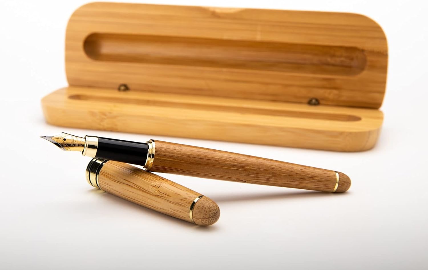 Premium Collection: Medium Iridium Nib, Wooden Presentation Box, Refill Converter